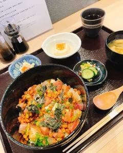 小料理 早和