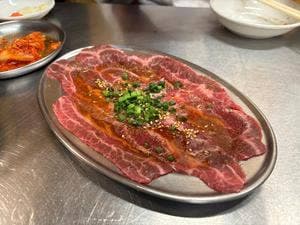 ツラとキモ 炭火焼肉いわしげ