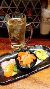 お魚スタンド うおざえもん