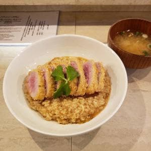 つかんと