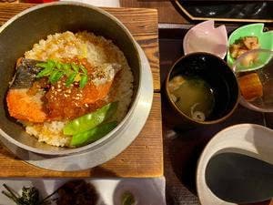 御苑茶屋ZUZU 新宿御苑前店