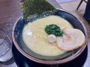 横浜家系ラーメン一四家新下関店