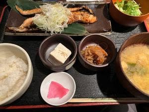 ひもの屋 半蔵門総本店