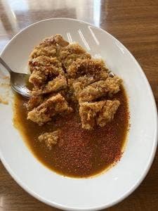 名前も電話も無い 作り続けて50年のカレー店