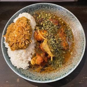 カレーノトリコ