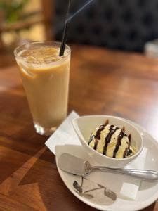 MOA cafe 東京インテリア幕張店