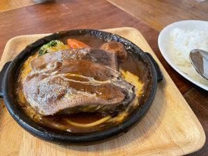まちの洋食屋 らぐぅ