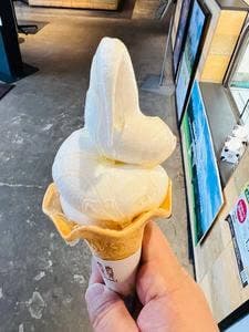 CAFE DINING 神戸養蜂場