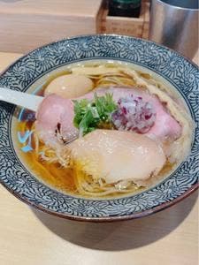 地鶏と伊勢海老 中華そば 兜