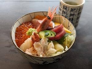 海鮮丼屋 小熊商店