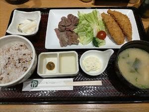 定食屋百菜 旬 博多一番街店