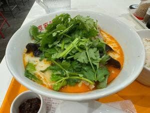 薬膳スープ春雨専門店 東京麻辣湯 ペリエ千葉店