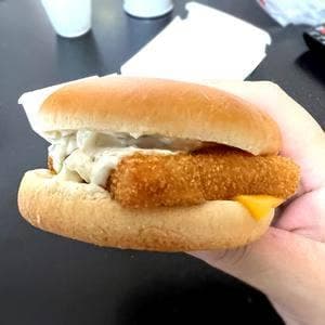マクドナルド 2号線歌島橋店