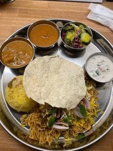 エリックサウス 西天満店