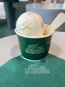 Le Café Lacoste