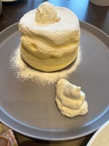 パンとエスプレッソと樹の下で