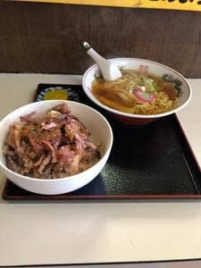 立喰いそば・うどん 花ちゃん