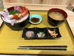 潮目食堂