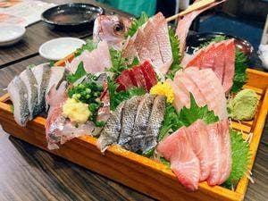 横浜漁酒場 まるう商店SUN