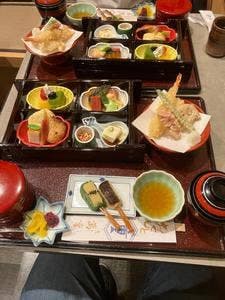 京料理 萬重 ポルタ店