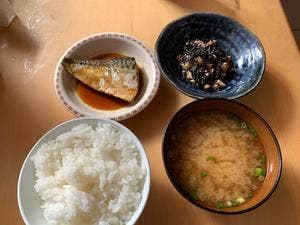 はとや食堂