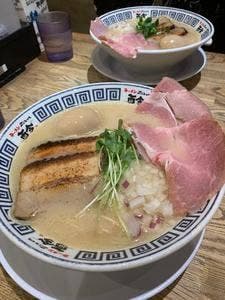 ラーメン・まぜそば SiO Style