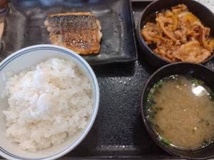 吉野家 武蔵小金井駅前店
