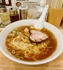 煮干し醤油ラーメン 大勝 松戸店