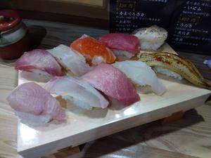 立ち寿司 富久佳 別館