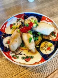 大衆オイスター酒場 ぴゅん吉
