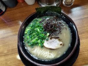 博多長浜らーめん ぼたん 大塚本店