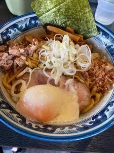 油そば 兎に角 南守谷店