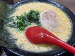 横浜家系ラーメン 龍馬家 佐世保中里店