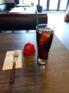 cafe & bar Bambi