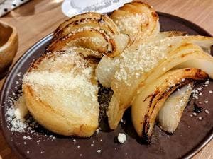 日本酒とナチュラルワイン KOUJINA