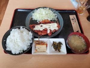 ちん丼屋