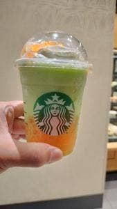 スターバックス コーヒー 那覇空港国内線ゲート内店