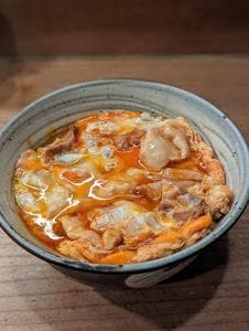鳥つね 自然洞