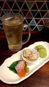 お魚スタンド うおざえもん