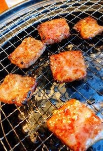 はかた きねや 流通店