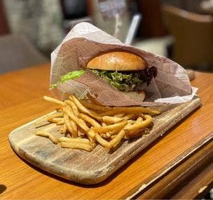 ハワイアンダイニング&カフェ ラ・オハナ 横浜本牧店