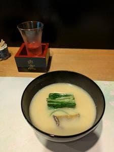 貴与次郎