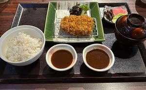 とんかつの和くら