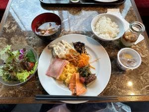 東北ブラッスリー TREGION RELIER ダイワロイネットホテル盛岡駅前店