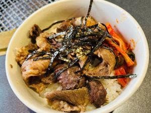 夕日鍋と焼肉のお店うえだ