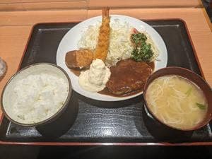 甚八はなれ