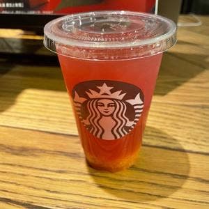 スターバックス コーヒー 銀座 蔦屋書店