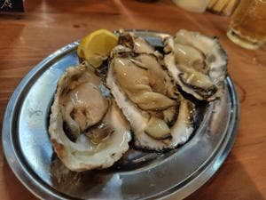 4坪牡蠣小屋 キヨリト 京橋店