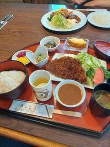 レストランあしびき