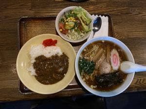 お食事処 きぬや